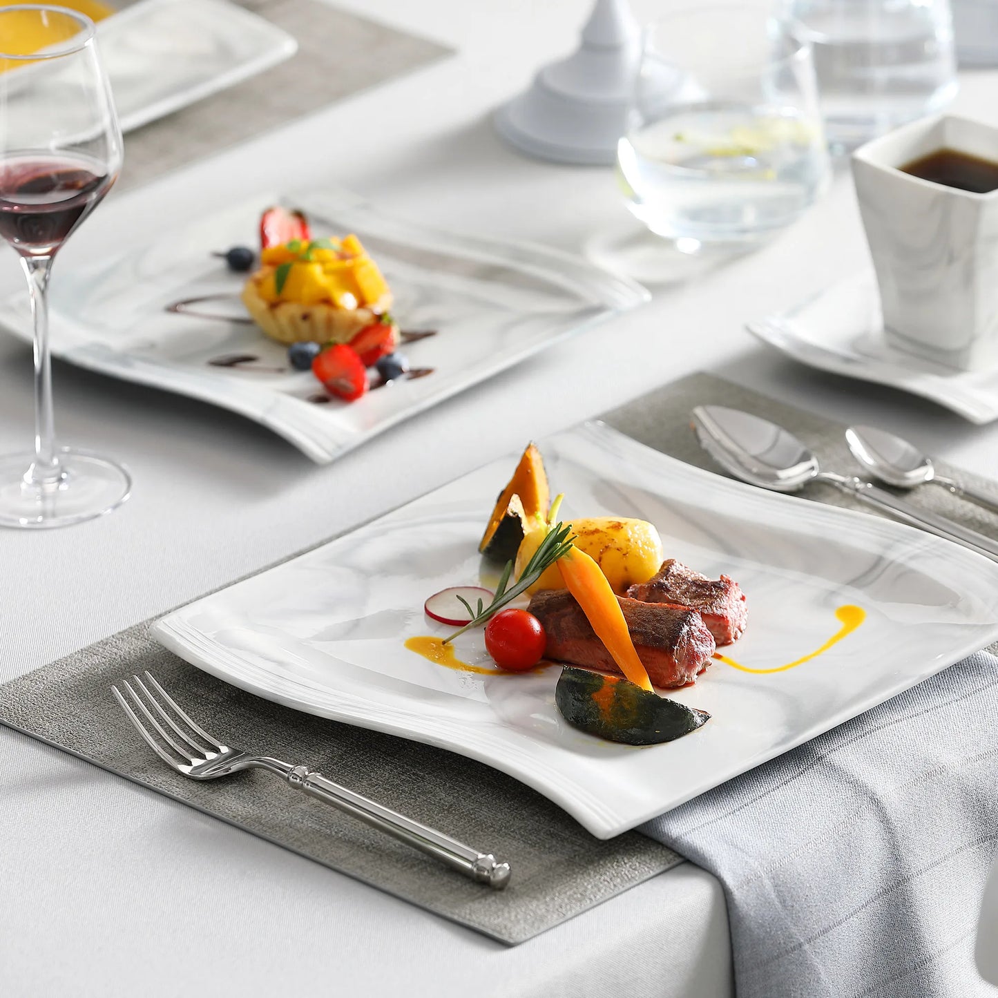Malacasa Flora Marble Porcelain Dinnerware Set 30/60 Pieces with Dinner Plates Dessert Plates Soup Plates Cups and Saucers